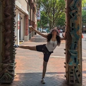 Meet your Posher, Jade